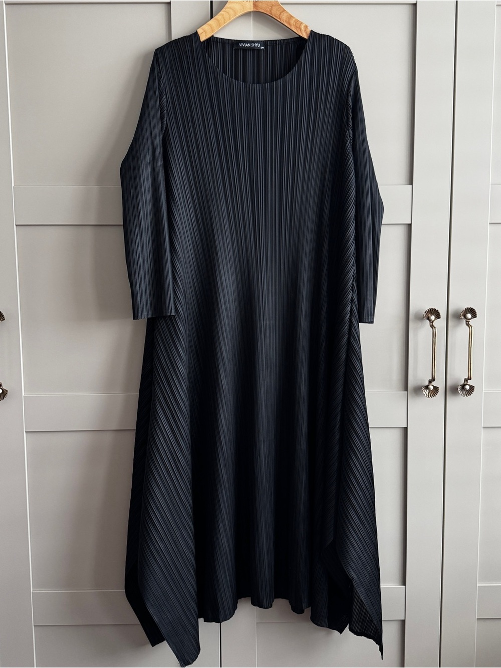 Vivian Shyu Black Pleated Long Sleeve A-Line Dress